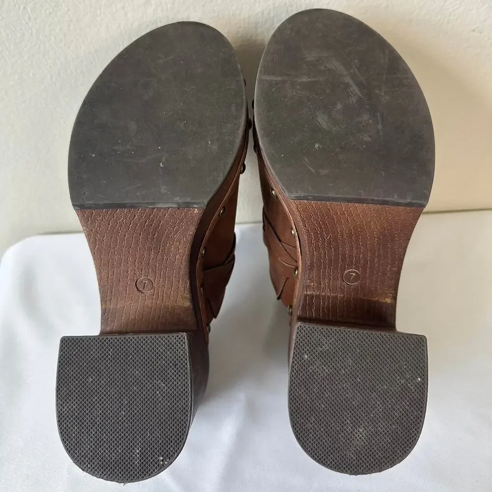 MIA Ravine Platform Clogs Size 7 Brown Studded Braided Faux Leather Chunky